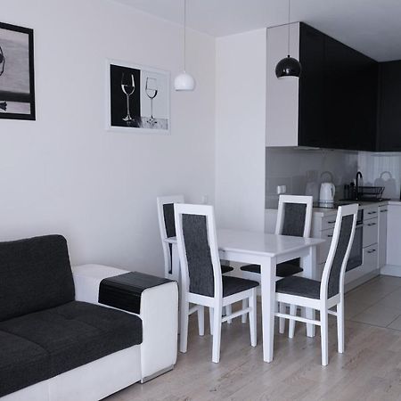 D&A Apartments Obozowa ワルシャワ エクステリア 写真