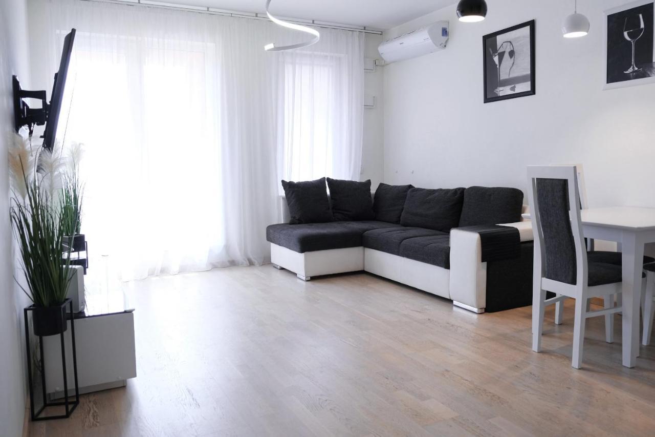 D&A Apartments Obozowa ワルシャワ エクステリア 写真